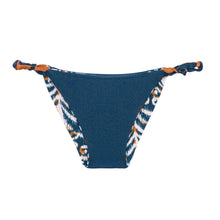 Laden Sie das Bild in den Galerie-Viewer, Product Back: Rio De Sol Bas Bottom Ikat Essential-Rev