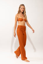 Laden Sie das Bild in den Galerie-Viewer, Image 08: Rio De Sol Pantalon De Plage Ferrugo Murana Pants