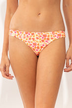 Laden Sie das Bild in den Galerie-Viewer, Gallery: Rio De Sol Bas Bottom Ditsy-Butter Nice