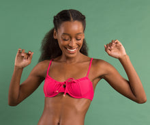 Laden Sie das Bild in den Galerie-Viewer, Image 12: Rio De Sol Haut Top Dots-Virtual-Pink Balconet-Tie