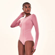 Laden Sie das Bild in den Galerie-Viewer, Image 02: Uv Line Une Pièce Swimsuit Macae Malva Upf50+