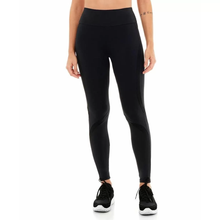 Laden Sie das Bild in den Galerie-Viewer, Model Front: Alto Giro Fitness Bas Legging Bodytex Recortes Atlanta Preto
