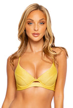 Laden Sie das Bild in den Galerie-Viewer, Model Front: Luli Fama Haut Top Cut Out Luli Diva Sunset Gold