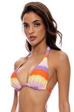 Laden Sie das Bild in den Galerie-Viewer, Image 02: Luli Fama Haut Top Full Miami Sunsets