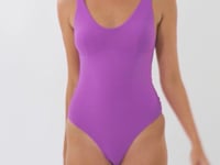 Laden und Abspielen von Videos im Galerie-Viewer, Video: Rio De Sol Une Pièce Bio-Floreira Bella