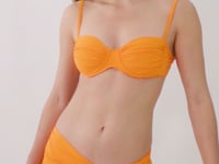 Laden und Abspielen von Videos im Galerie-Viewer, Video: Rio De Sol Jupe De Page Bio-Laranjada Skirt Knot