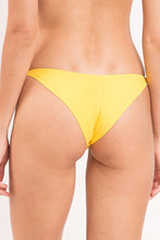 Laden Sie das Bild in den Galerie-Viewer, Image 07: Rio De Sol Bas Bottom Amarelo Cheeky-Crispy