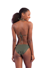 Laden Sie das Bild in den Galerie-Viewer, Model Back: Rio De Sol Bas Bottom Croco Ibiza-Comfy