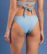 Laden Sie das Bild in den Galerie-Viewer, Image 11: Rio De Sol Bas Bottom Dots-Sky Madrid