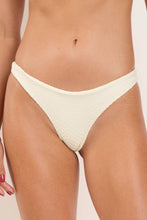 Laden Sie das Bild in den Galerie-Viewer, Gallery: Rio De Sol Bas Bottom Junco-Offwhite Essential