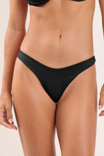 Laden Sie das Bild in den Galerie-Viewer, Gallery: Rio De Sol Bas Bottom Lava Kai