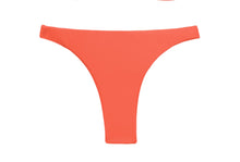 Laden Sie das Bild in den Galerie-Viewer, Product Front: Rio De Sol Bas Bottom Light-Peach Leblon-Fio