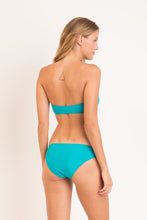 Laden Sie das Bild in den Galerie-Viewer, Model Back: Rio De Sol Bas Bottom Malibu-Atol Essential-Comfy