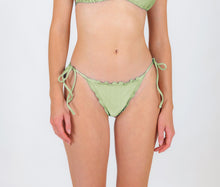 Laden Sie das Bild in den Galerie-Viewer, Gallery: Rio De Sol Bas Bottom Oliva Frufru