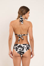 Laden Sie das Bild in den Galerie-Viewer, Model Back: Rio De Sol Bas Bottom Poppy Mel-Comfy