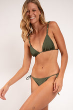Laden Sie das Bild in den Galerie-Viewer, Image 09: Rio De Sol Bas Bottom Shimmer-Croco Lacinho