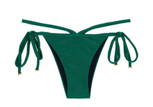 Laden Sie das Bild in den Galerie-Viewer, Product Front: Rio De Sol Bas Calcinha Duna Green Cropped Neck