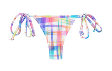Laden Sie das Bild in den Galerie-Viewer, Product Front: Rio De Sol Bas Calcinha Plaid Micro