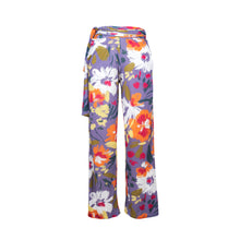 Laden Sie das Bild in den Galerie-Viewer, Product Front: Rio De Sol Pantalon De Plage Garden-Flower Pants Knot