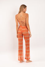 Laden Sie das Bild in den Galerie-Viewer, Model Back: Rio De Sol Pantalon De Plage Maracai Pants Lana