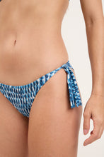 Laden Sie das Bild in den Galerie-Viewer, Image 10: Rio De Sol Ensemble Set Chuva Bandeau-Joy Italy