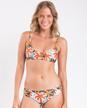 Laden Sie das Bild in den Galerie-Viewer, Image 05: Rio De Sol Ensemble Set Kauai Bra-Trio Madrid-Trio