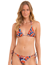 Laden Sie das Bild in den Galerie-Viewer, Gallery: Rio De Sol Ensemble Set Leaves Tri-Inv Cheeky-Tie