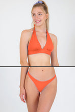 Laden Sie das Bild in den Galerie-Viewer, Model Front: Rio De Sol Ensemble Set Light-Peach Halter-Cos Essential-Comfy