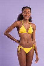 Laden Sie das Bild in den Galerie-Viewer, Image 11: Rio De Sol Ensemble Set Malibu-Yellow Tri-Inv Cheeky-Tie