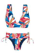 Laden Sie das Bild in den Galerie-Viewer, Product Front: Rio De Sol Ensemble Set Maui Halter-Cos Madrid