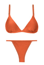 Laden Sie das Bild in den Galerie-Viewer, Product Front: Rio De Sol Ensemble Set Paprica Tri-Fixo California