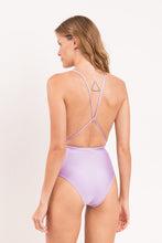 Laden Sie das Bild in den Galerie-Viewer, Model Back: Rio De Sol Une Pièce Shimmer-Harmonia New Vegas