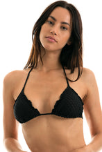 Laden Sie das Bild in den Galerie-Viewer, Gallery: Rio De Sol Haut Top Kiwanda Preto Frufru