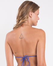 Laden Sie das Bild in den Galerie-Viewer, Image 05: Rio De Sol Haut Top Malibu-Indigo Tri-Capri