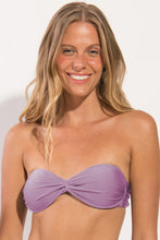 Laden Sie das Bild in den Galerie-Viewer, Gallery: Rio De Sol Haut Top Shimmer-Harmonia Twist