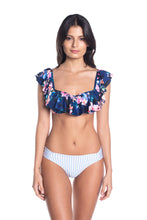 Laden Sie das Bild in den Galerie-Viewer, Image 02: Saha Ensemble Cumbia Floral Night