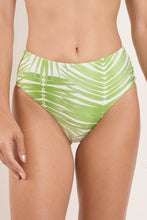Laden Sie das Bild in den Galerie-Viewer, Gallery: Rio De Sol Bas Bottom Palms Hotpants
