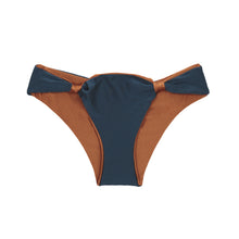 Laden Sie das Bild in den Galerie-Viewer, Product Back: Rio De Sol Bas Bottom Nocciola Mel
