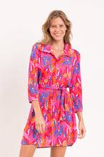 Laden Sie das Bild in den Galerie-Viewer, Model Front: Rio De Sol Chemise Flavors Chemise
