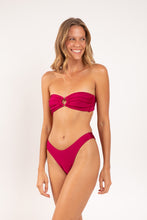 Laden Sie das Bild in den Galerie-Viewer, Image 06: Rio De Sol Haut Top Shimmer-Desejo Mavi
