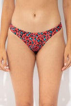 Laden Sie das Bild in den Galerie-Viewer, Gallery: Rio De Sol Bas Bottom Coral-Feline Nice
