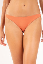 Laden Sie das Bild in den Galerie-Viewer, Gallery: Rio De Sol Bas Bottom Sand-Argila Leblon
