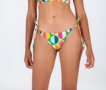 Laden Sie das Bild in den Galerie-Viewer, Gallery: Rio De Sol Bas Bottom Garden-City Ibiza
