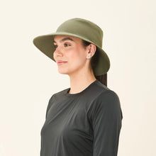 Laden Sie das Bild in den Galerie-Viewer, Image 02: Uv Line Bob Hat California Nac Fem Green Militar Upf50+
