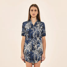 Laden Sie das Bild in den Galerie-Viewer, Image 05: Uv Line Chemise Shirtdress Coqueiros Marinho Upf50+
