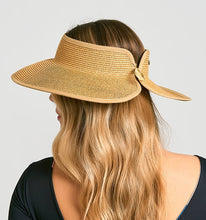 Laden Sie das Bild in den Galerie-Viewer, Model Back: Uv Line Visière Visor Siena Imp Fem Wheat Upf50+
