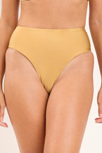Laden Sie das Bild in den Galerie-Viewer, Gallery: Rio De Sol Bas Bottom Fluity-Dourado Hotpants
