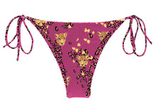 Laden Sie das Bild in den Galerie-Viewer, Product Front: Rio De Sol Bas Bottom Roar-Pink Ibiza
