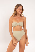 Laden Sie das Bild in den Galerie-Viewer, Image 06: Rio De Sol Bas Bottom Brisa-Pistache Hotpants

