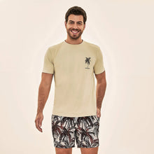 Laden Sie das Bild in den Galerie-Viewer, Model Front: Uv Line T-Shirt Pour Homme T-Shirt Uvline Coqueiro Upf50+
